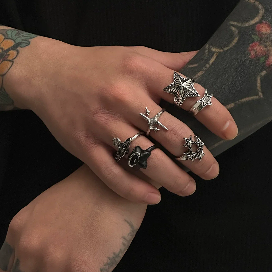 Men's Alloy Retro Geometric Fivepointed Star Hiphop Style Ring With Electroplating