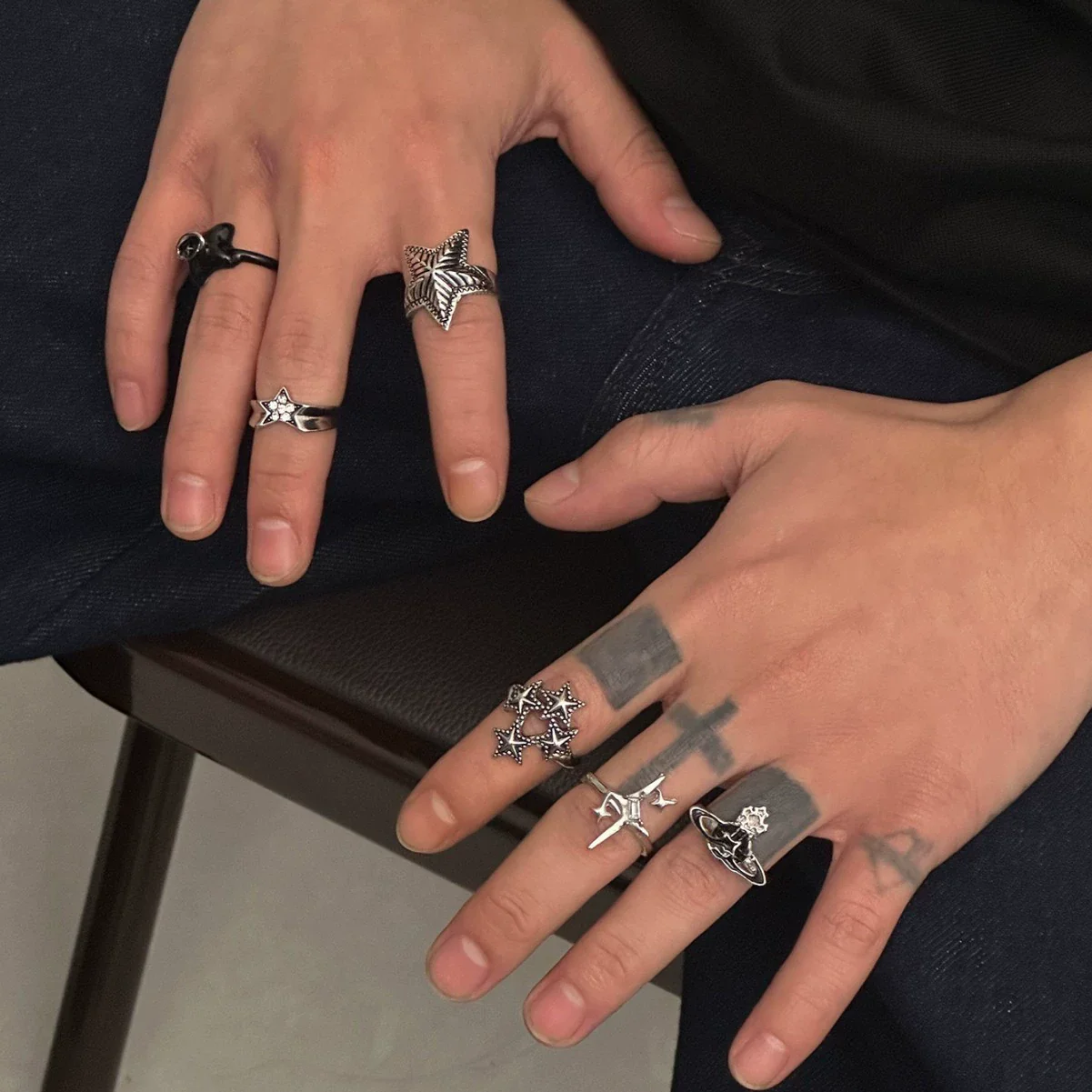 Men's Alloy Retro Geometric Fivepointed Star Hiphop Style Ring With Electroplating - Image 2