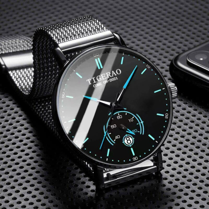Men's Automatic Alloy And Stainless Steel Watches With Round Dial And Mineral Strengthened Glass Mirror Waterproof