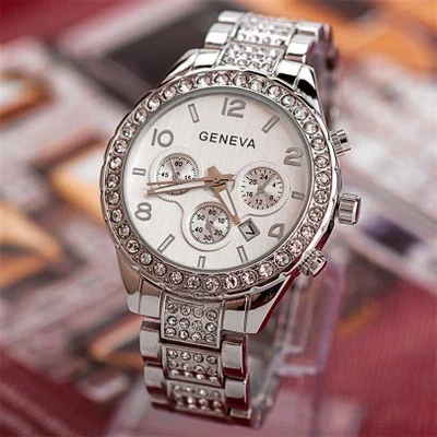 Men's Business Alloy Stainless Steel Round Dial Diamondencrusted Calendar Watch - Image 4