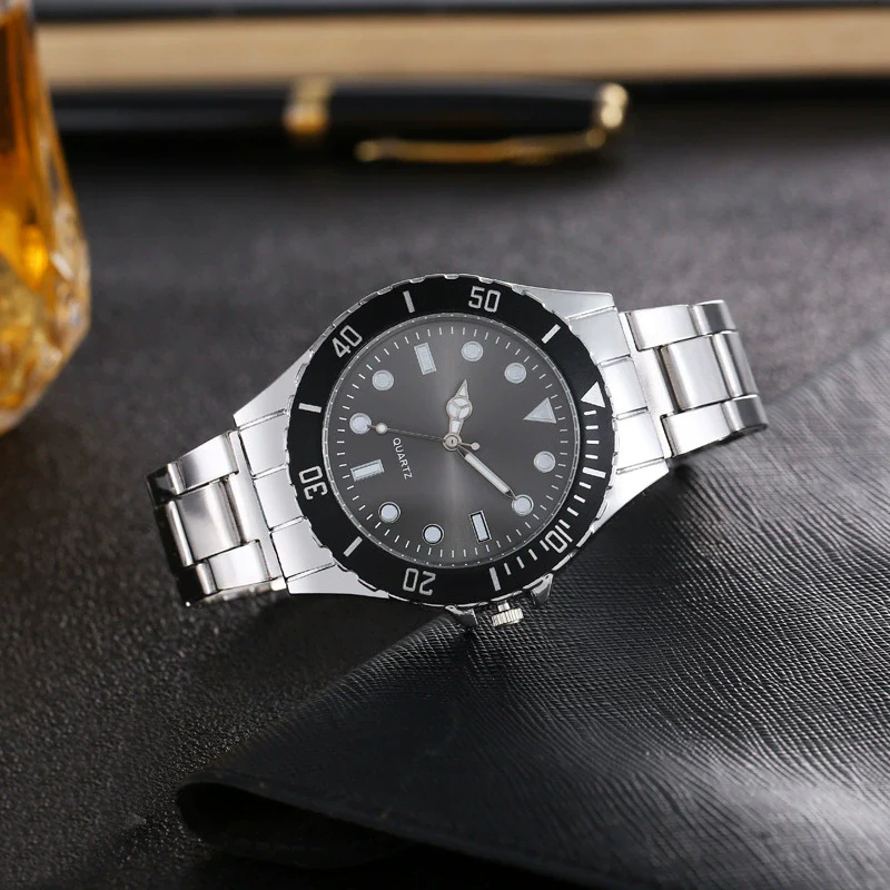 Men's Business Fashion Quartz Watch With Iron Strap And Alloy Case Round Dial - Image 2