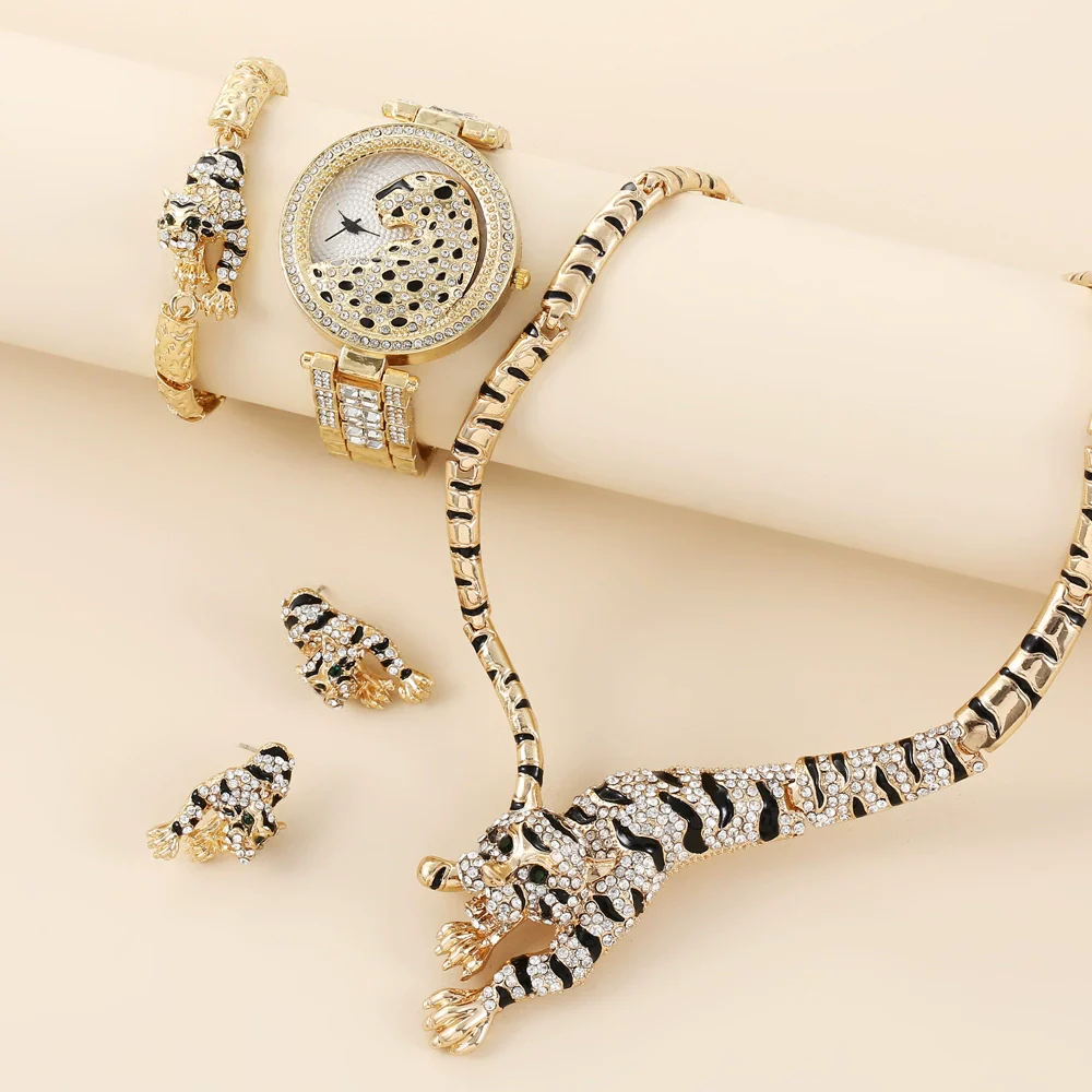 Men's Business Style Metal Case Stainless Steel Band Round Dial Quartz Watch With Animal Design And Diamond Set - Image 2