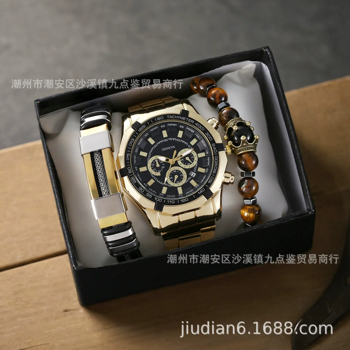 Men's Fashion Quartz Wristwatch With Alloy Case Round Dial And Imitation Leather Strap