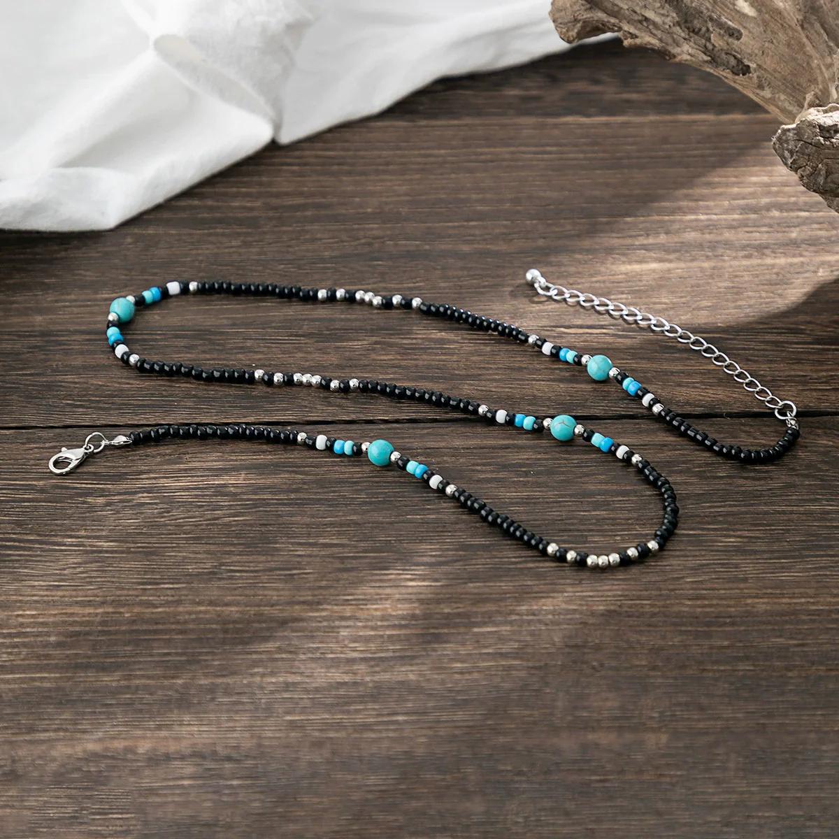 Men's Jewelry Bohemian Turquoise Alloy Spliced Clavicle Chain Handmade Necklace - Image 4