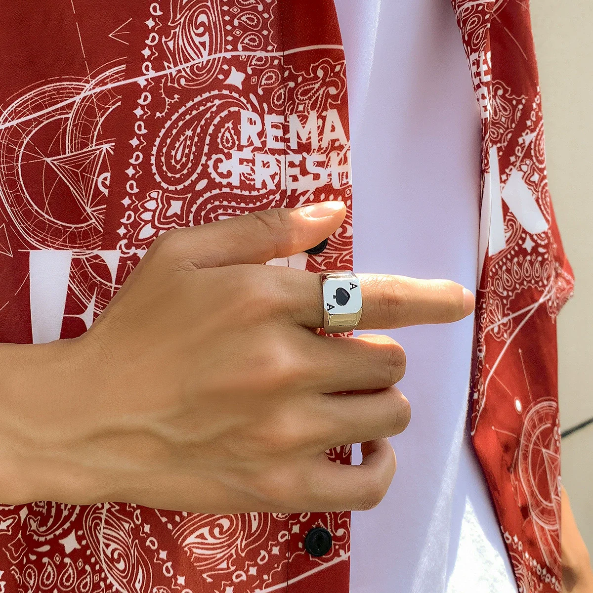 Men's Metal Letter Ring Retro Style Dripping Oil Process - Image 2