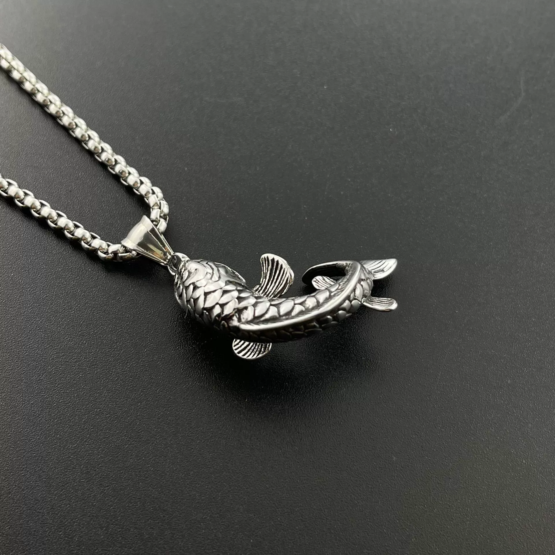 Men's Retro Jewelry Stainless Steel Necklace With Doll Pattern And Polishing Treatment - Image 2