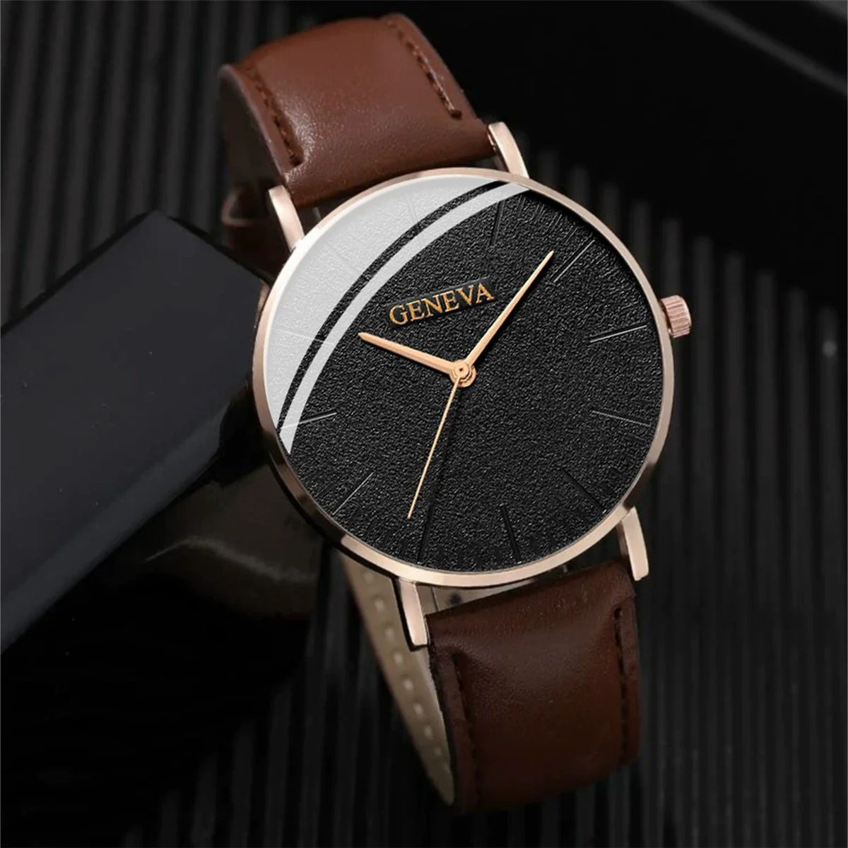 Men's Sports Style Watch Set Alloy Case Imitation Leather Strap Stainless Steel Clasp Round Dial - Image 4