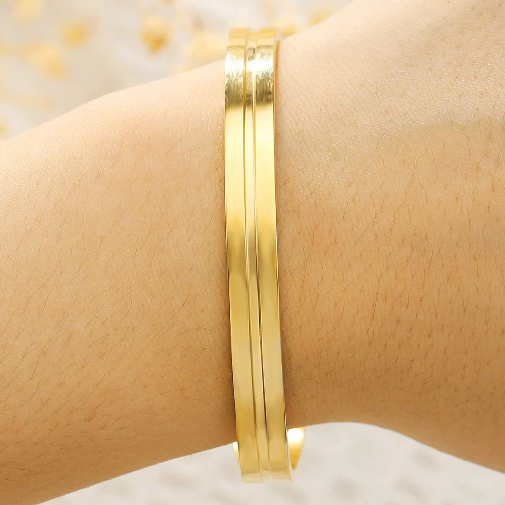 Men's Titanium Steel Cshaped Open Geometric Groove Electroplated Bracelet - Image 3