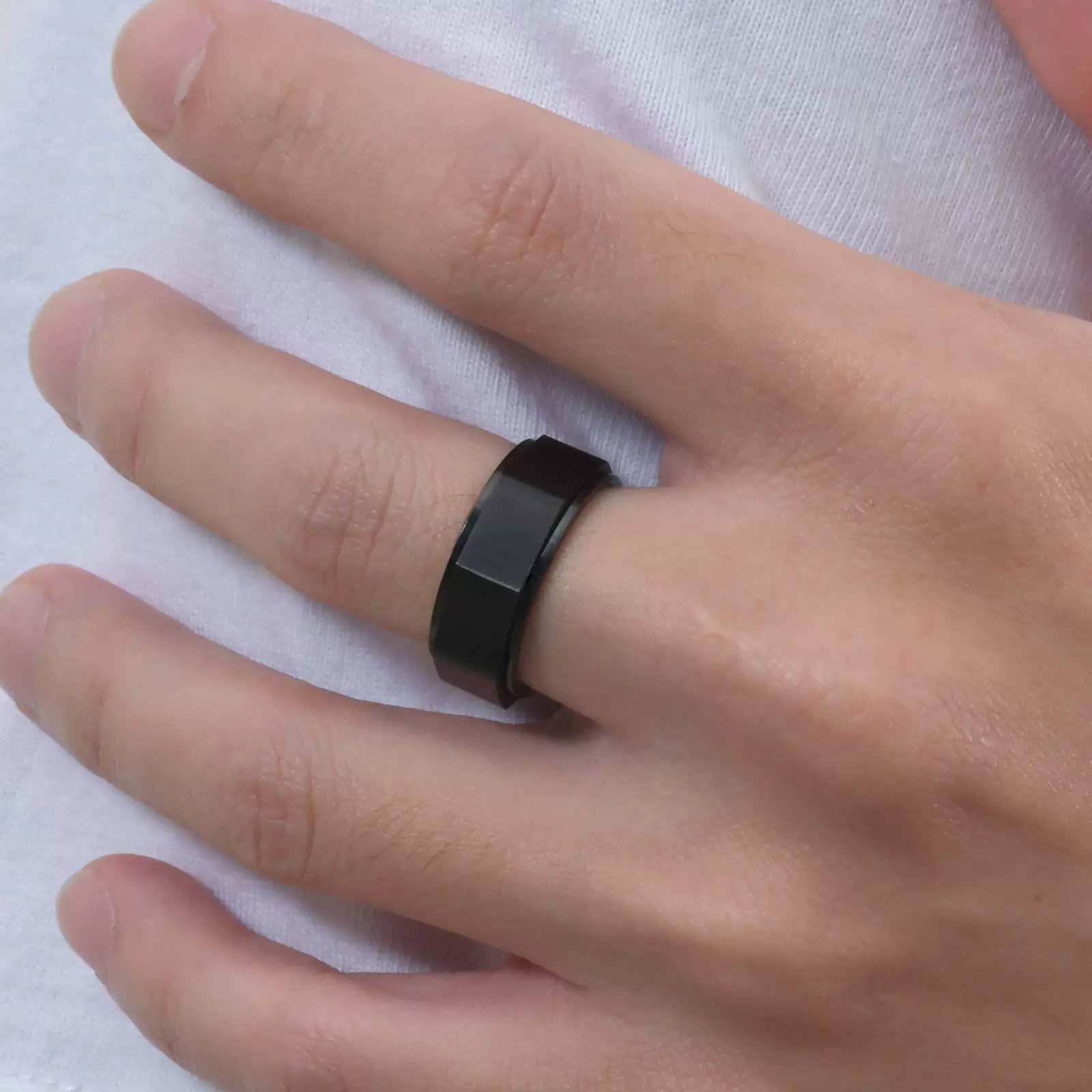 Men's Titanium Steel Geometric Octagonal Nut Rotatable Ring Brushed And Simple Style - Image 4