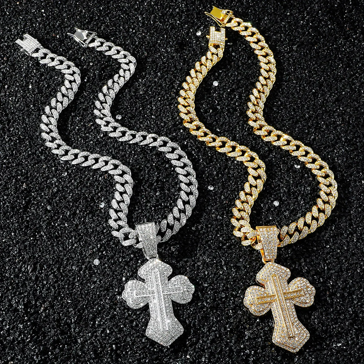 Men's Zinc Alloy Cuban Chain Hiphop Style Cross Pendant Necklace With Electroplating - Image 2