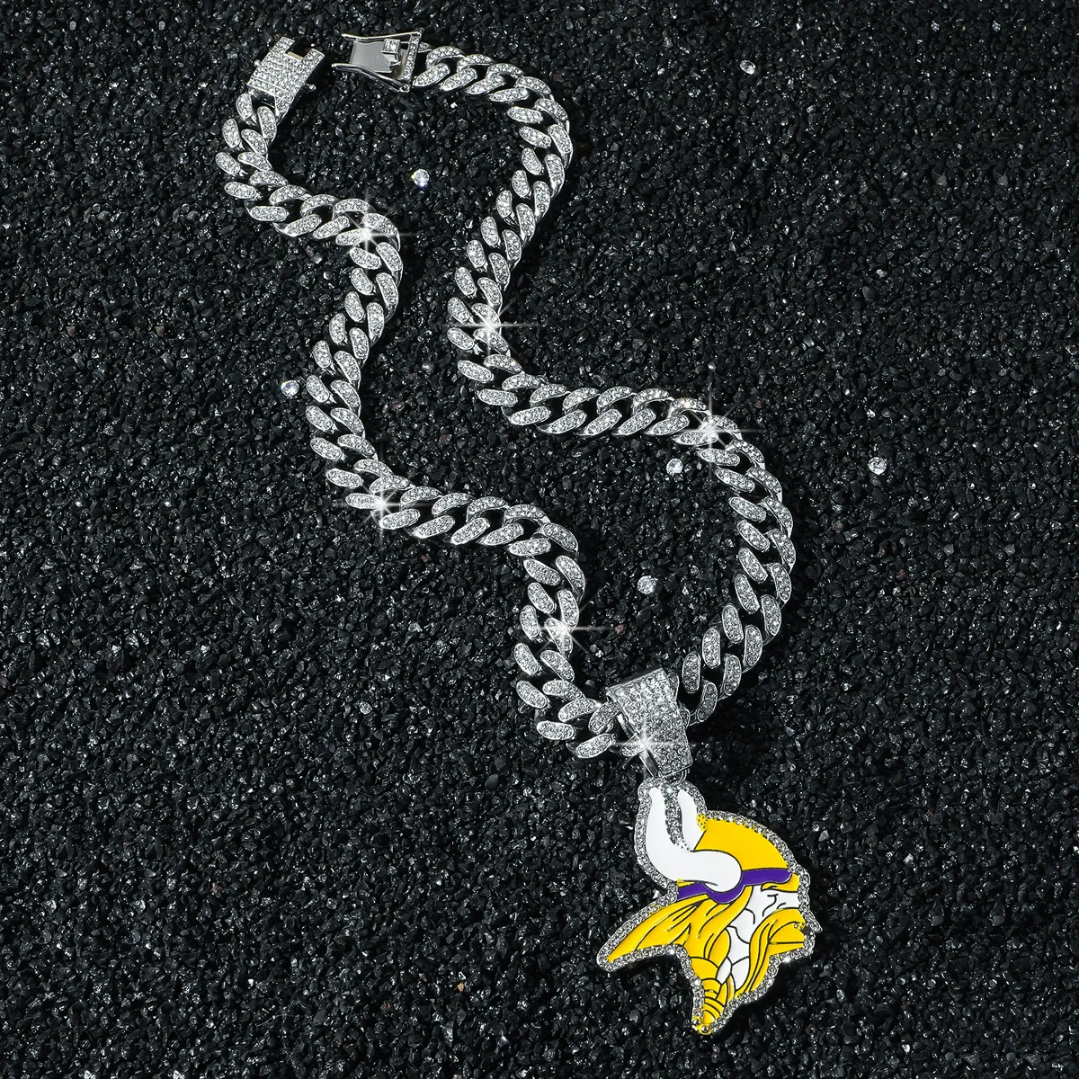 Men's Zinc Alloy Hiphop Style Oil Dripping Football Team Logo Pendant Necklace With Cuban Chain And Electroplating - Image 7