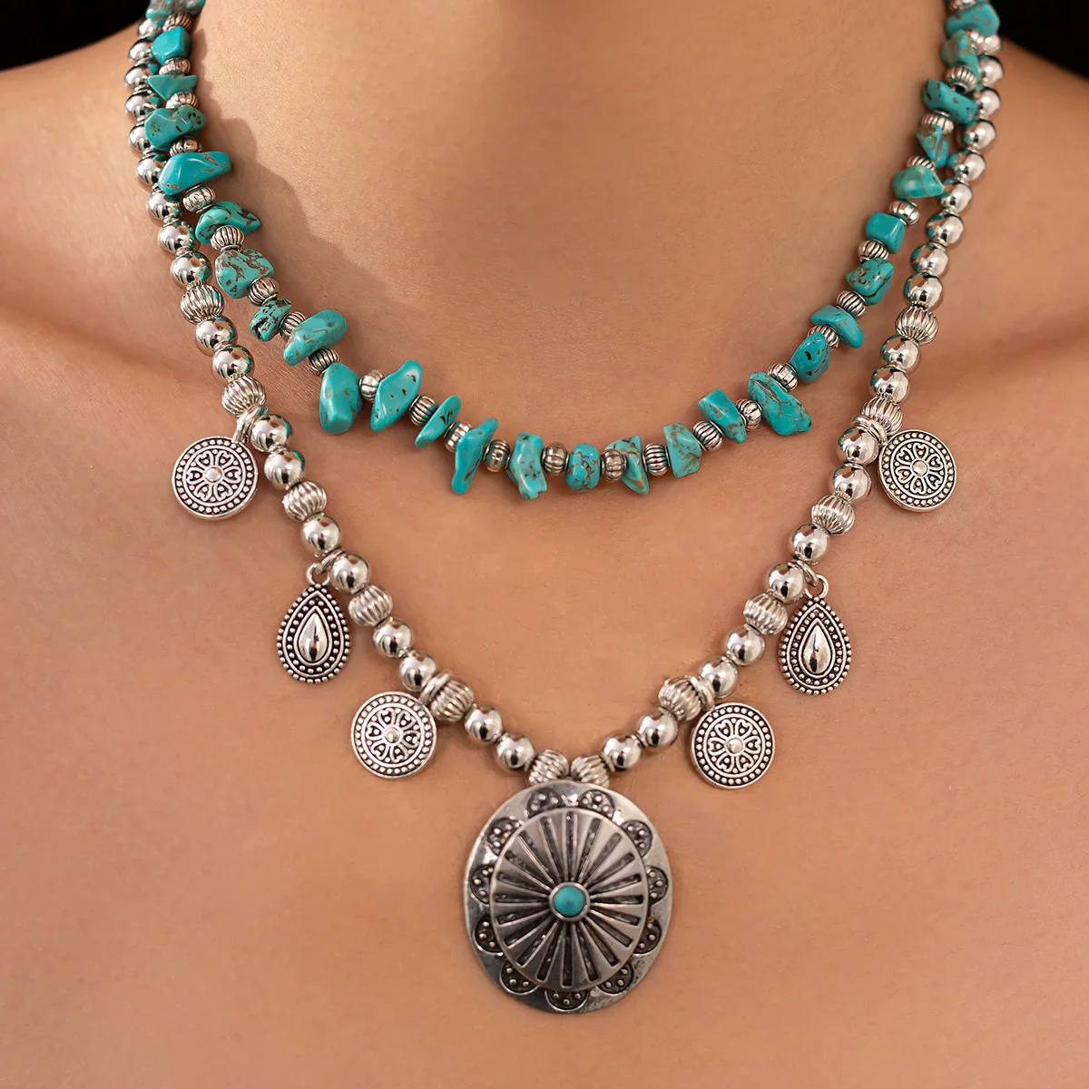 Metal Alloy Geometric Drop Shape Electroplated Hangtag Pendant Clavicle Necklace For Women