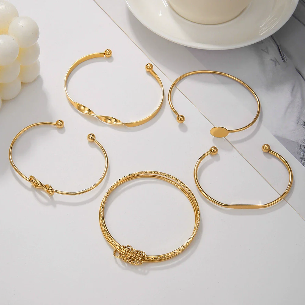 Metal Bohemian Style Vintage Overlapping Open Bracelet With Geometric Pattern And Electroplating For Women And Couple Ferroalloy Material - Image 3