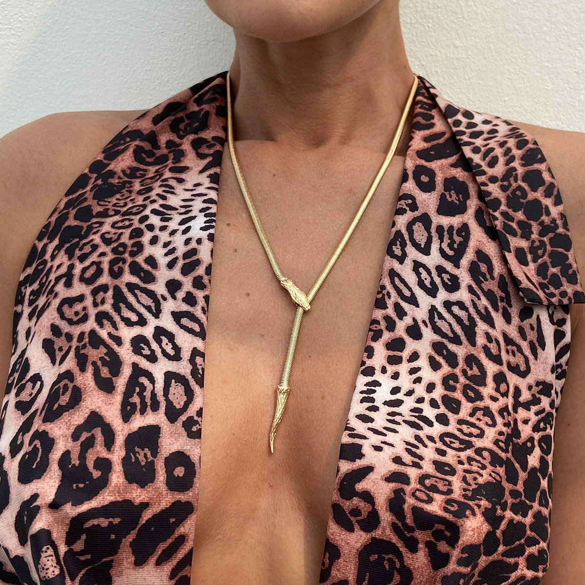 Metal Braided Snake Bone Clavicle Chain Necklace For Women Iron Chain Alloy Animal Pattern Electroplating - Image 6