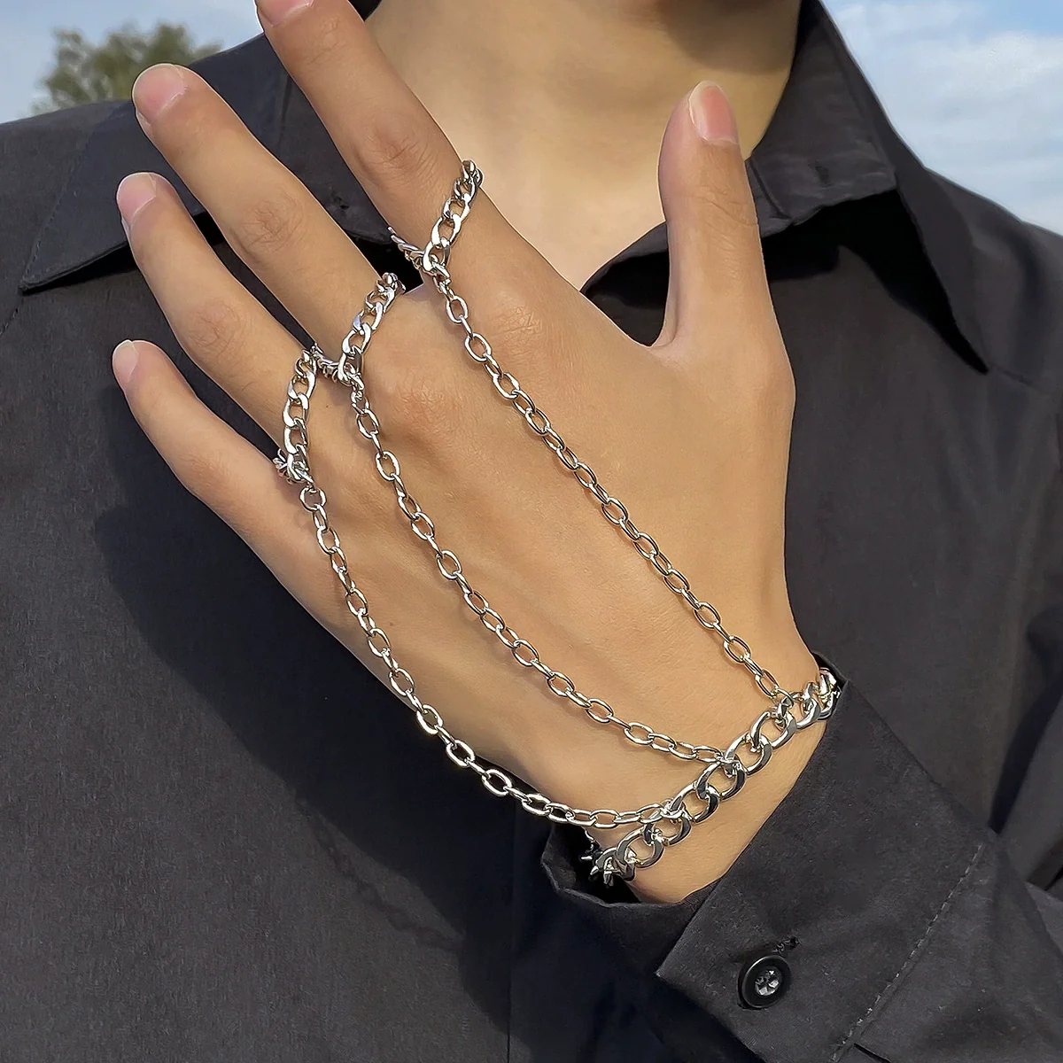 Metal Finger Bracelet For Men Hiphop Exaggerated Street Fashion Geometric Iron - Image 2