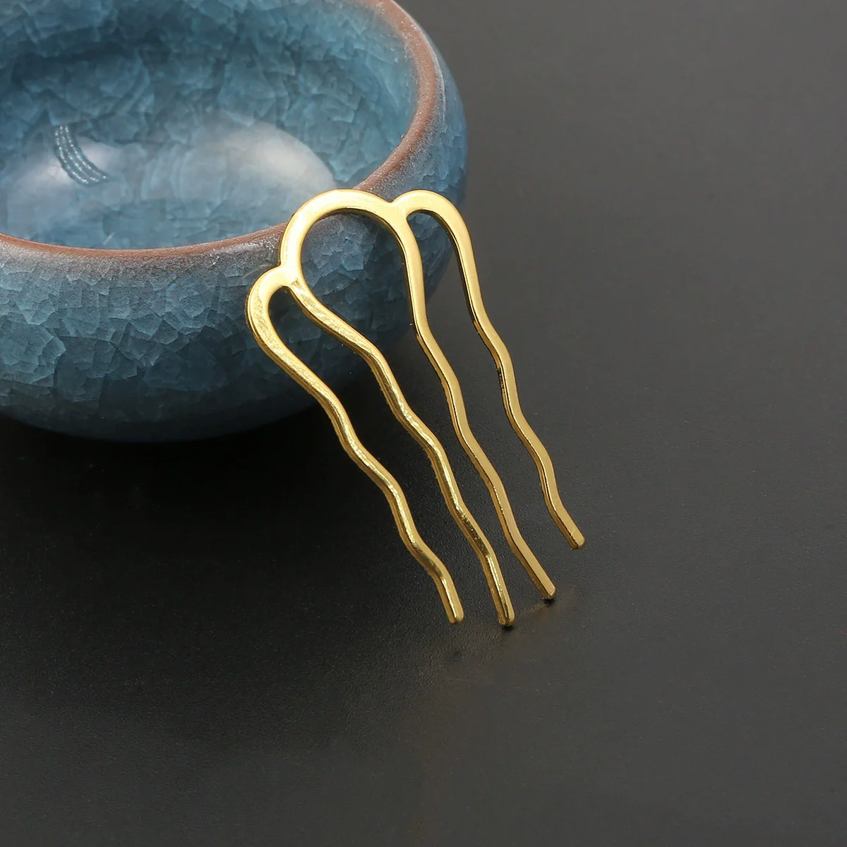 Metal Fourtooth Small Wave Pattern Hairpin Hair Comb With Electroplating Treatment - Image 6