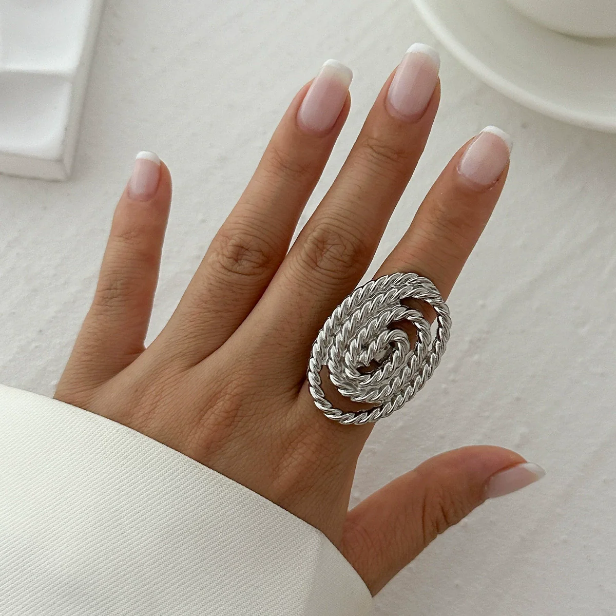 Metal Geometric Fivepetal Flower Stereo Open Winding Ring Electroplated Ins Style For Women - Image 9