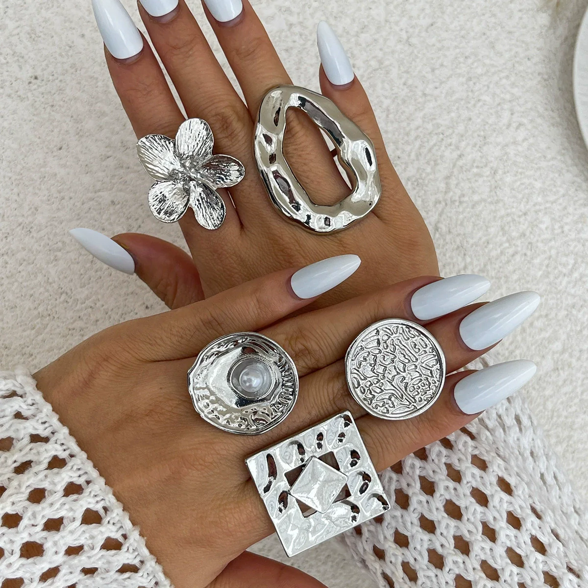 Metal Geometric Hollow Ring Electroplated For Women - Image 3