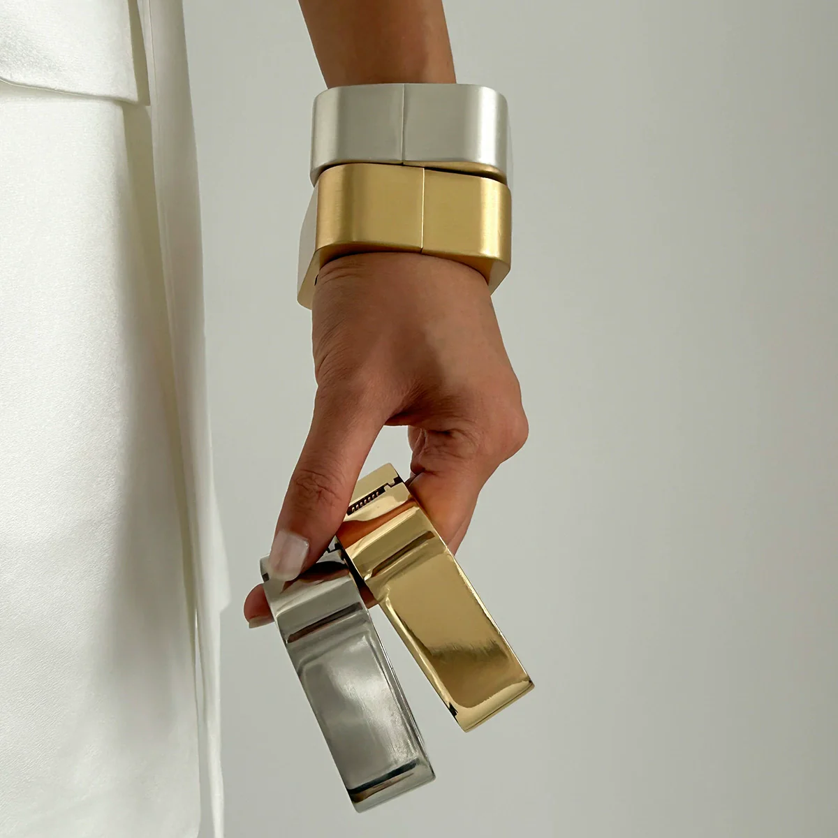 Metal Geometric Square Mirror Electroplated Spring Bracelet For Women