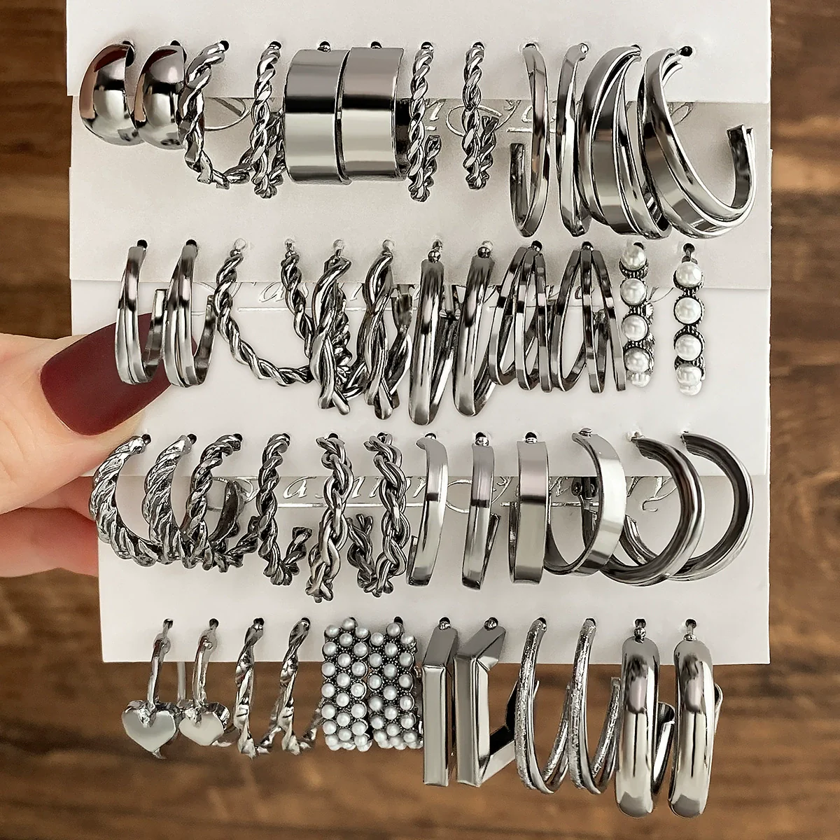 Metal Geometric Twist Chain Earrings Electroplated Minimalist Style For Women - Image 6