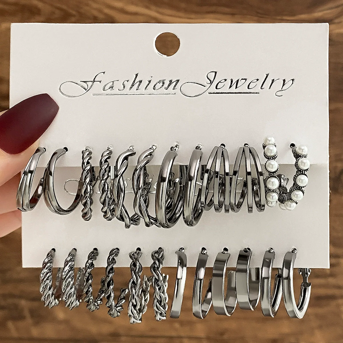 Metal Geometric Twist Chain Earrings Electroplated Minimalist Style For Women - Image 7