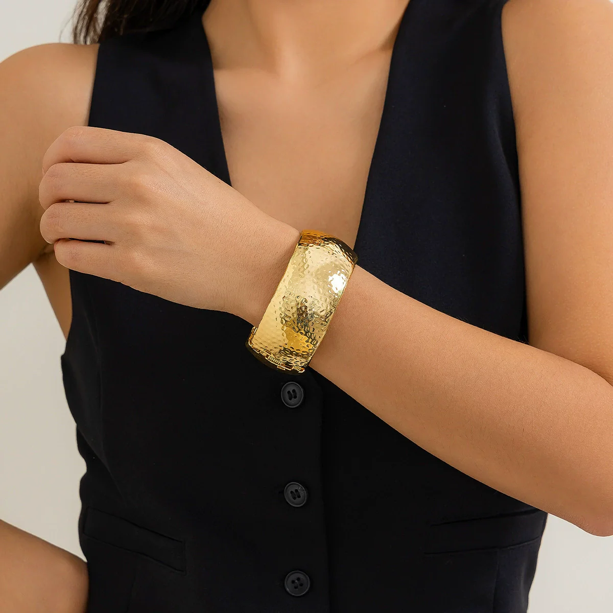 Metal Snake Stripe Wide Open Bracelet For Women Niche Style Electroplated - Image 7