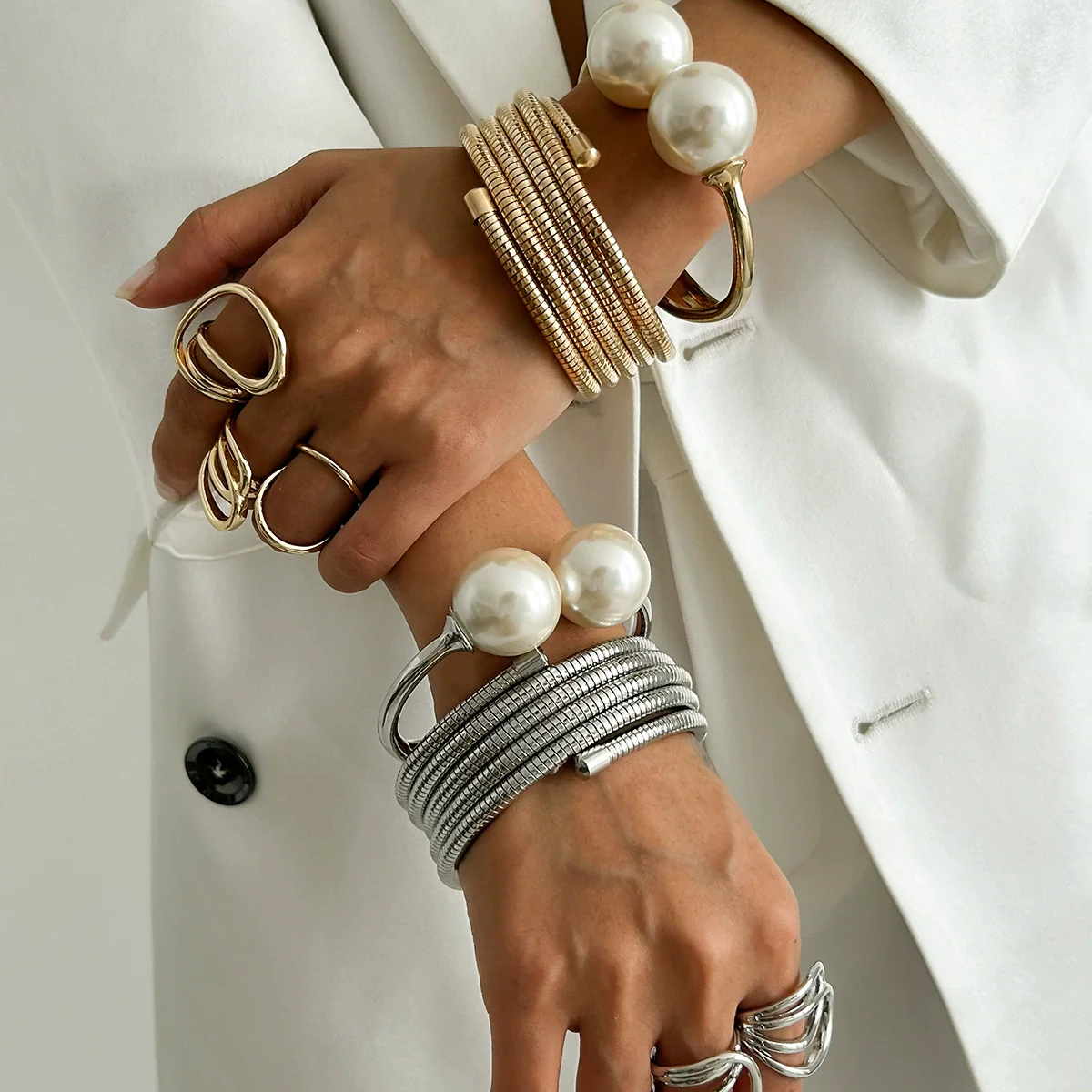 Metal Spring Bracelet Punk Stacked Multilayer Geometric Ins Style For Women With Big Pearl And Electroplating