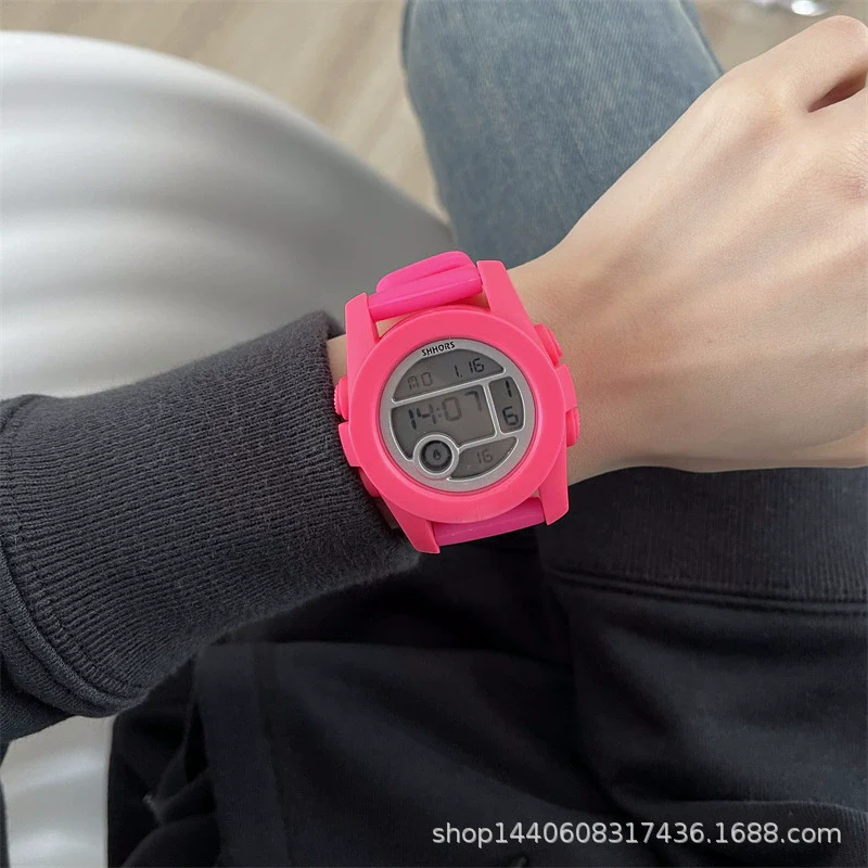 Multifunctional Electronic Watch Plastic Case Silicone Strap Sports Style Universal Gender - Image 2