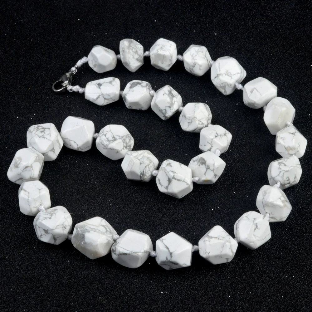 Natural Crystal Agate Jade Irregular Polished Necklace - Image 23