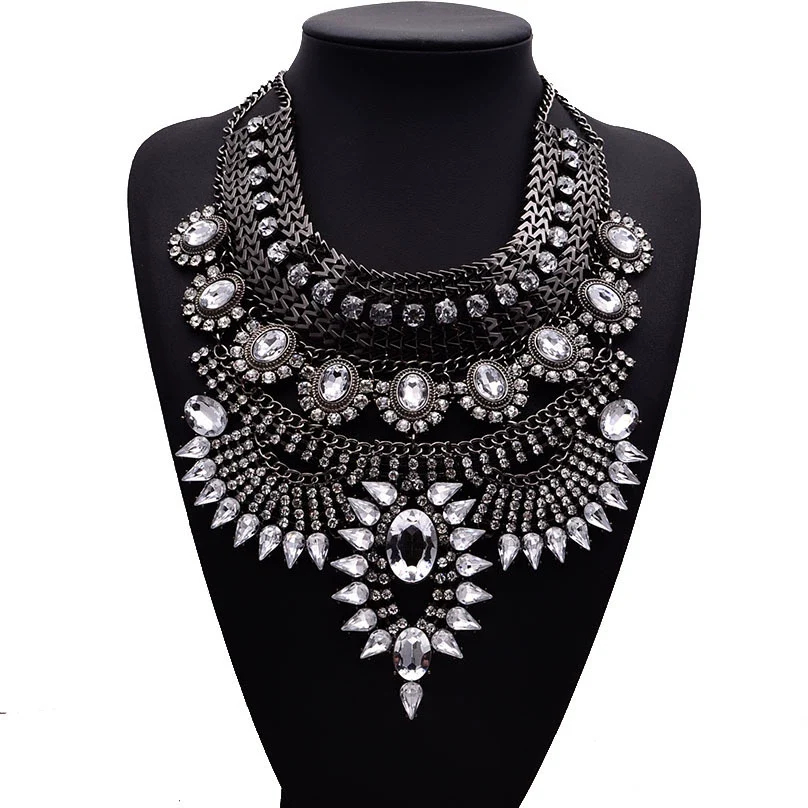 Necklace Alloy Artificial Crystal Geometric Pattern Diamond Design - Image 3
