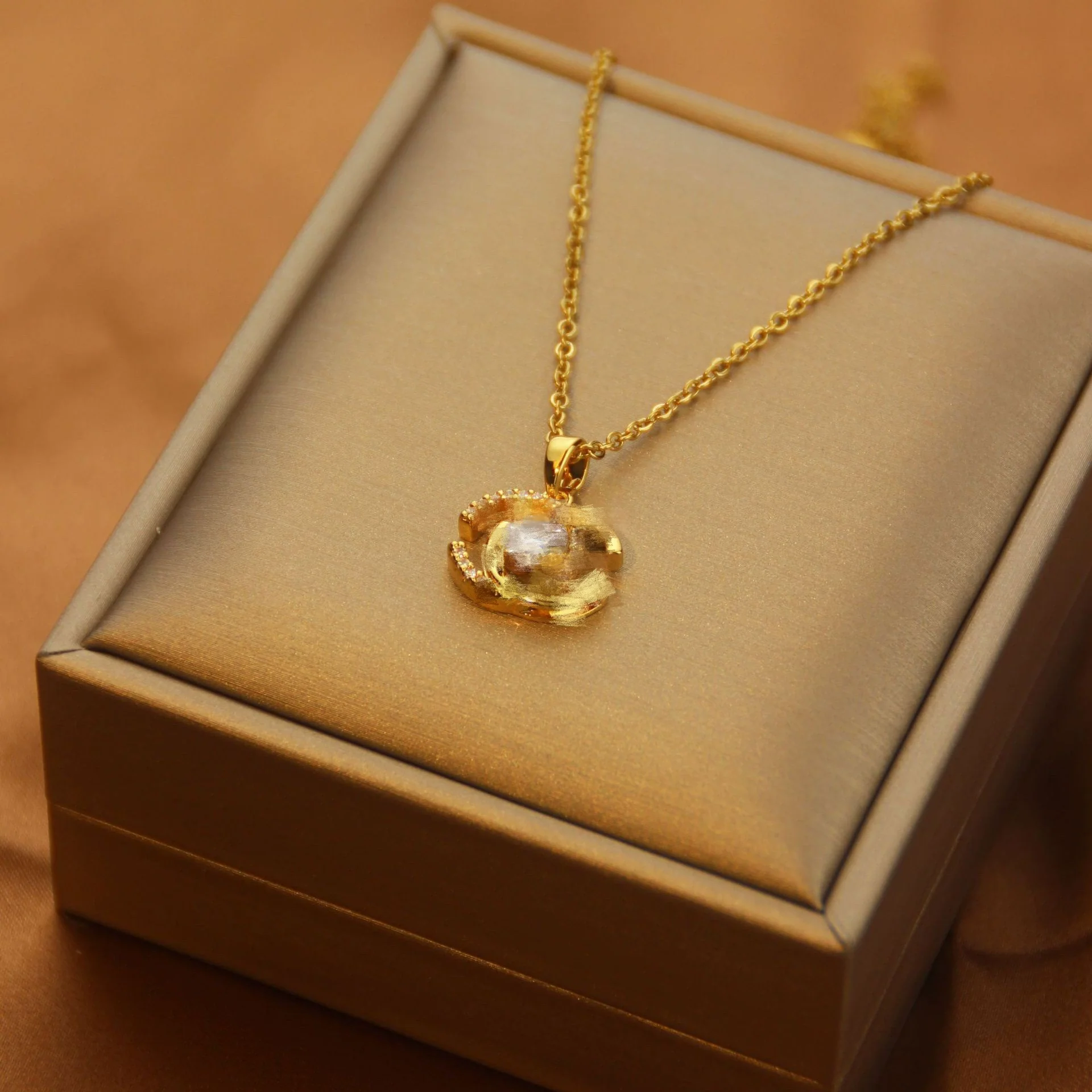 Necklace Copper Inlaid Zircon Four Leaf Clover Pendant With Titanium Steel Chain Electroplating Design For Women - Image 9