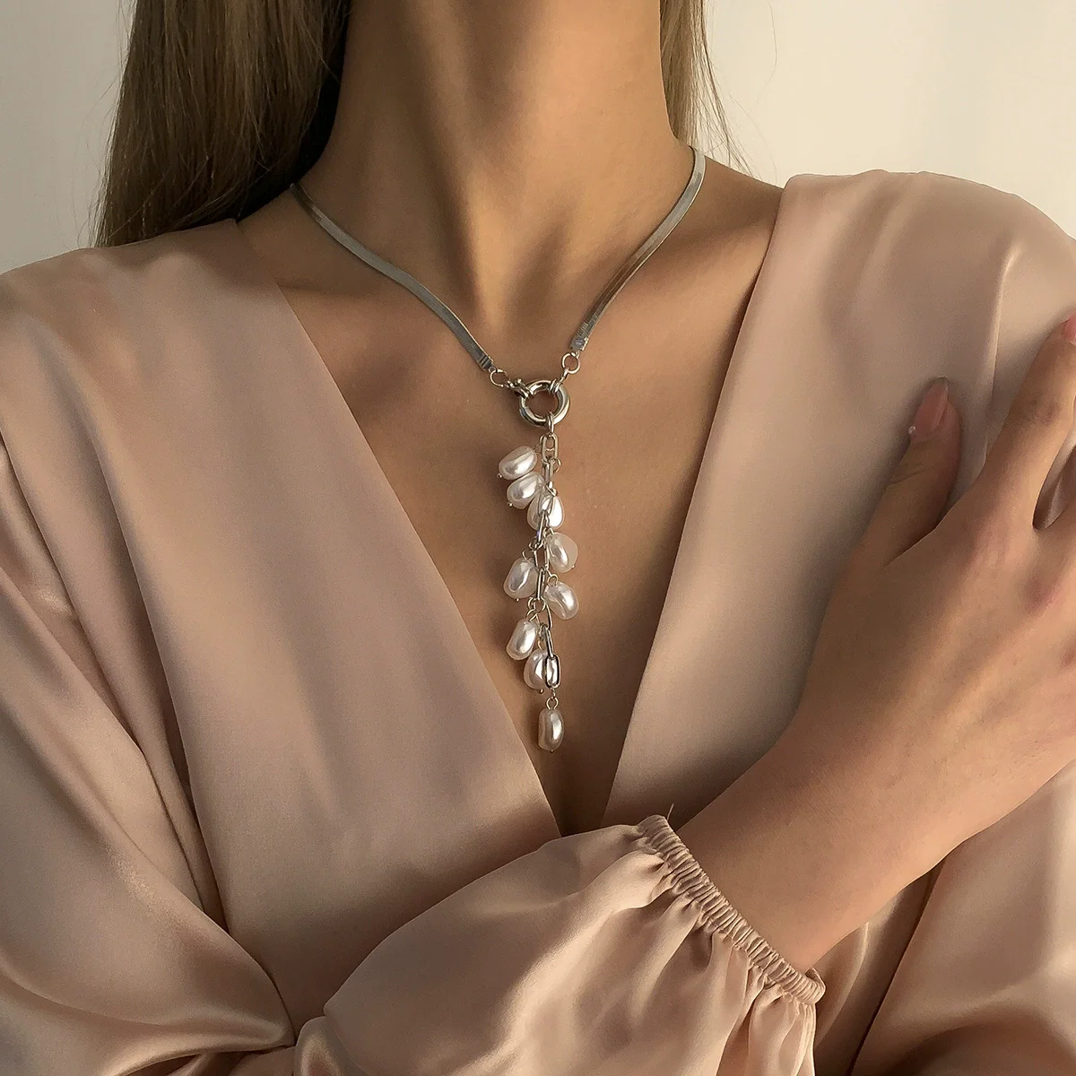 Necklace Imitation Pearl Geometric Copper Iron Electroplating Bone Chain - Image 7