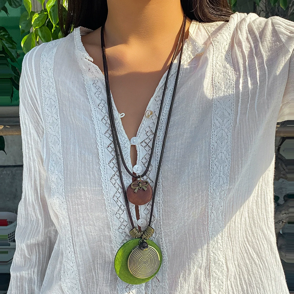 Necklace Retro Round Wood Geometric Handmade Leather Wax Wire Alloy Jewelry - Image 2