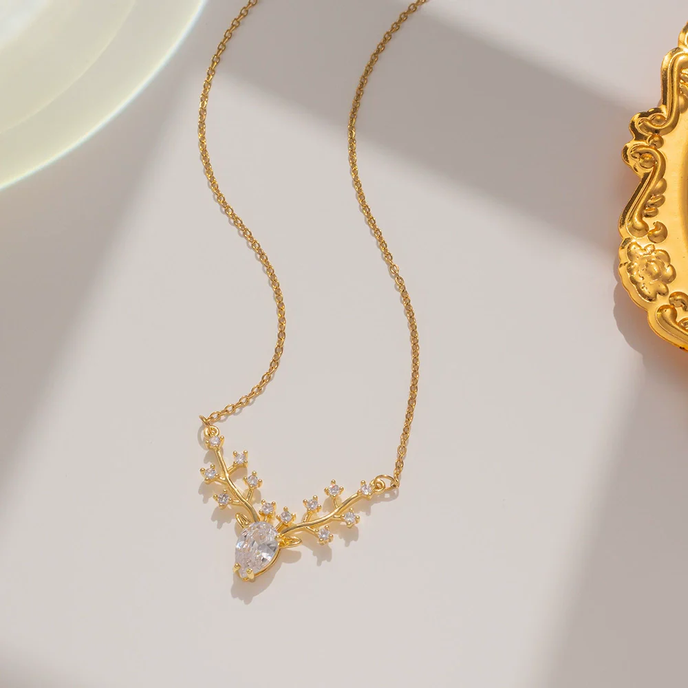 Necklace Titanium Steel Geometric Gold Inlaid Little Elk Pendant Women's Fashionable Clavicle Chain - Image 4