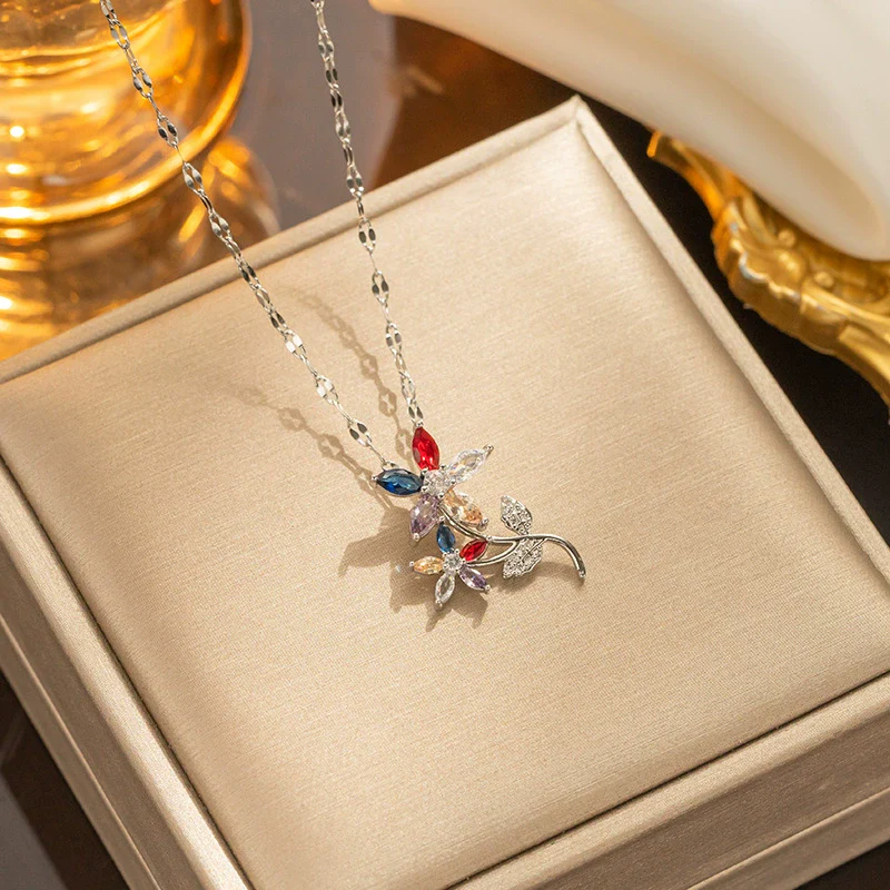 Necklace Titanium Steel Retro Flower Inlaid Zircon Electroplating Water Wave Chain For Women - Image 8