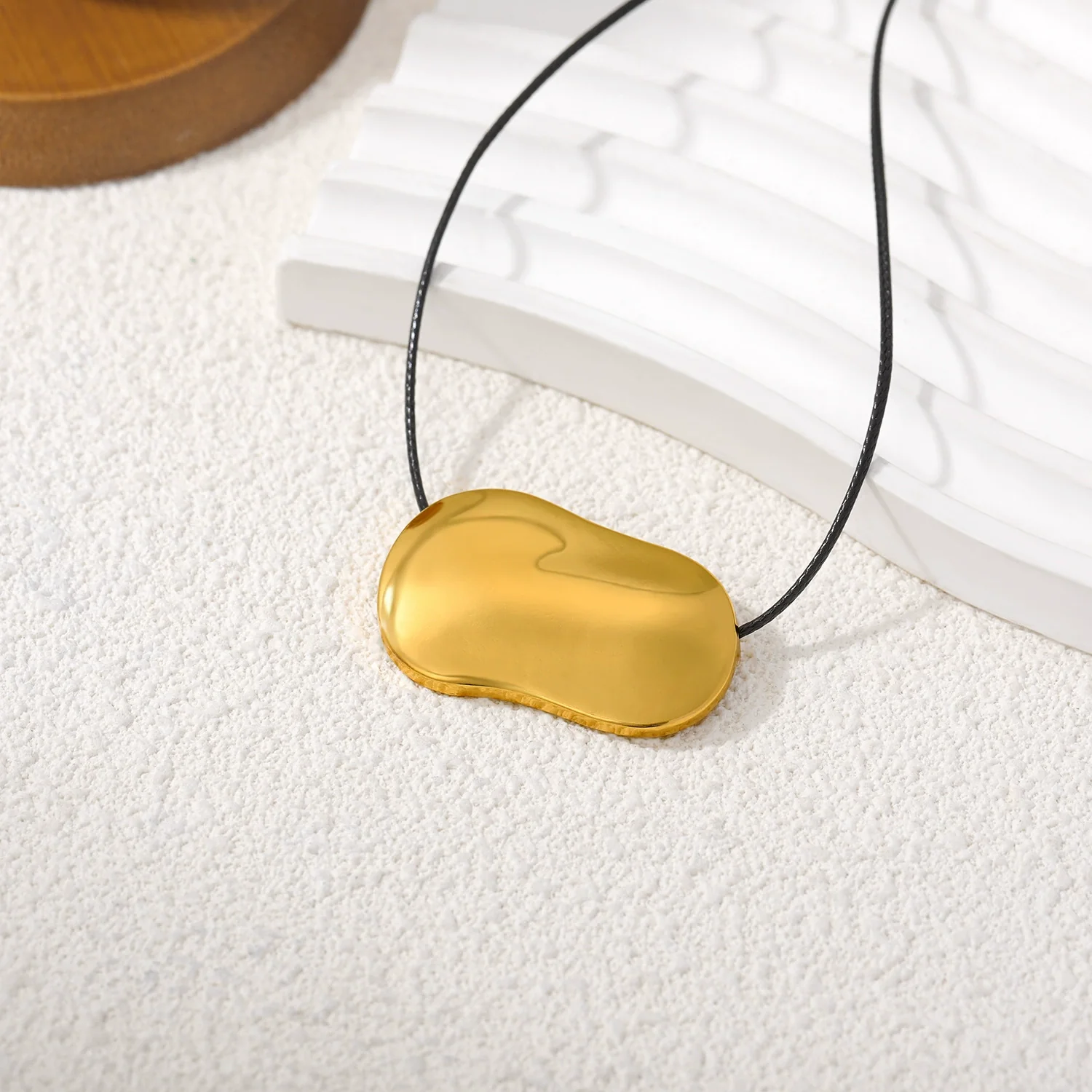 Necklace Zinc Alloy Geometric Irregular Hollow Electroplating Fashion Women's - Image 4