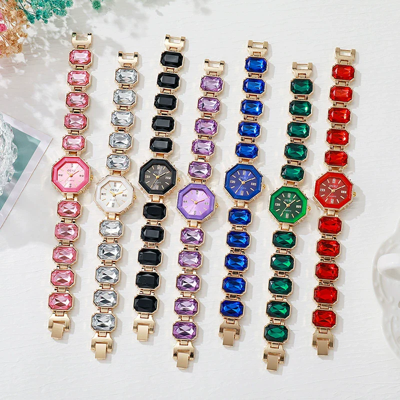 Octagonal Round Casual Women's Alloy Bracelet Watch With Rose Gold Buckle - Image 4