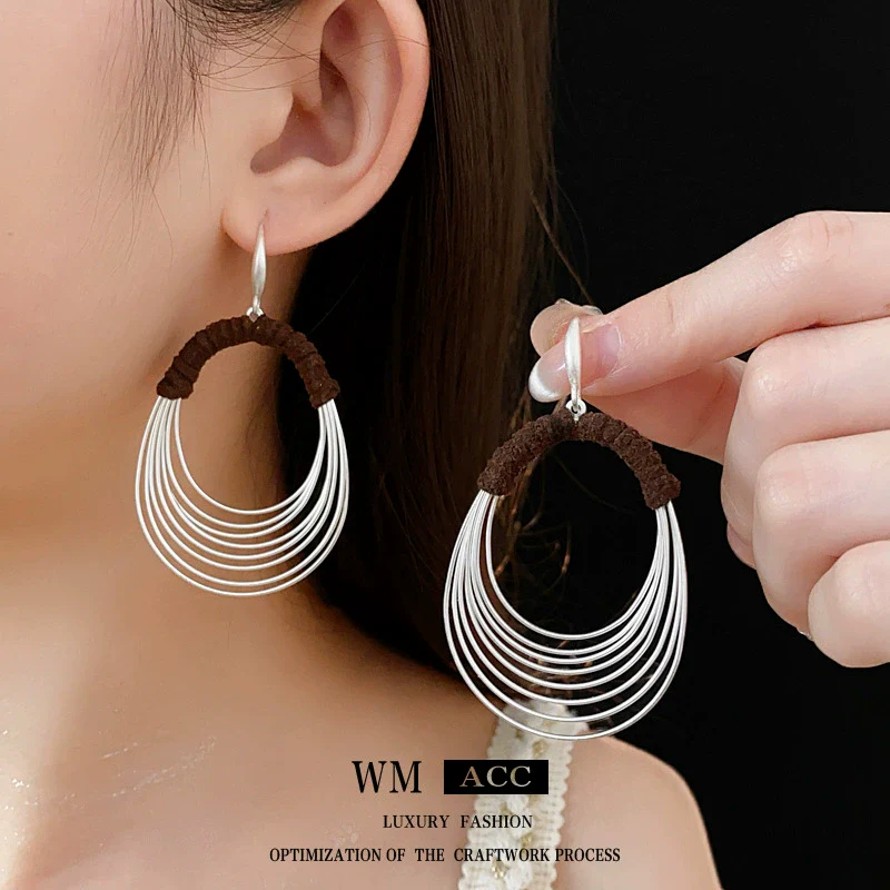 Oval Multilayered Iron And 925 Silver Electroplated Geometric Style Women's Earrings - Image 3
