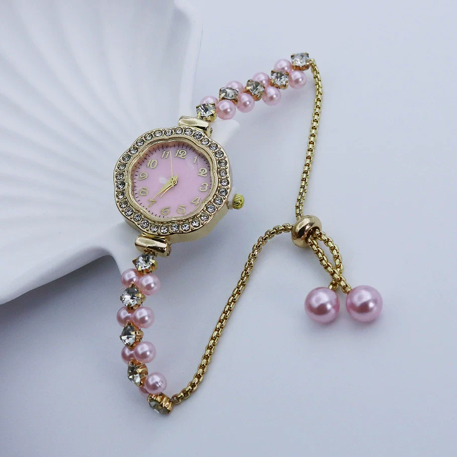 Pearl Diamond Alloy Women's Fashion Bracelet Watch With Digital Fritillaria Dial And Spiral Crown