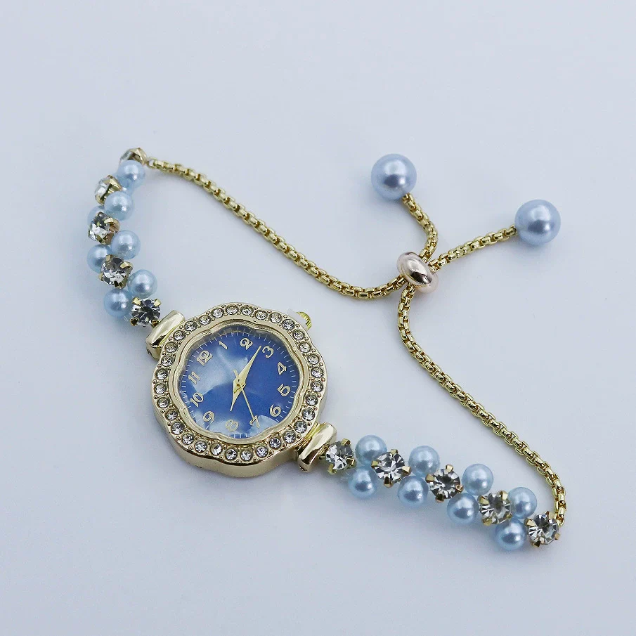 Pearl Diamond Alloy Women's Fashion Bracelet Watch With Digital Fritillaria Dial And Spiral Crown - Image 2