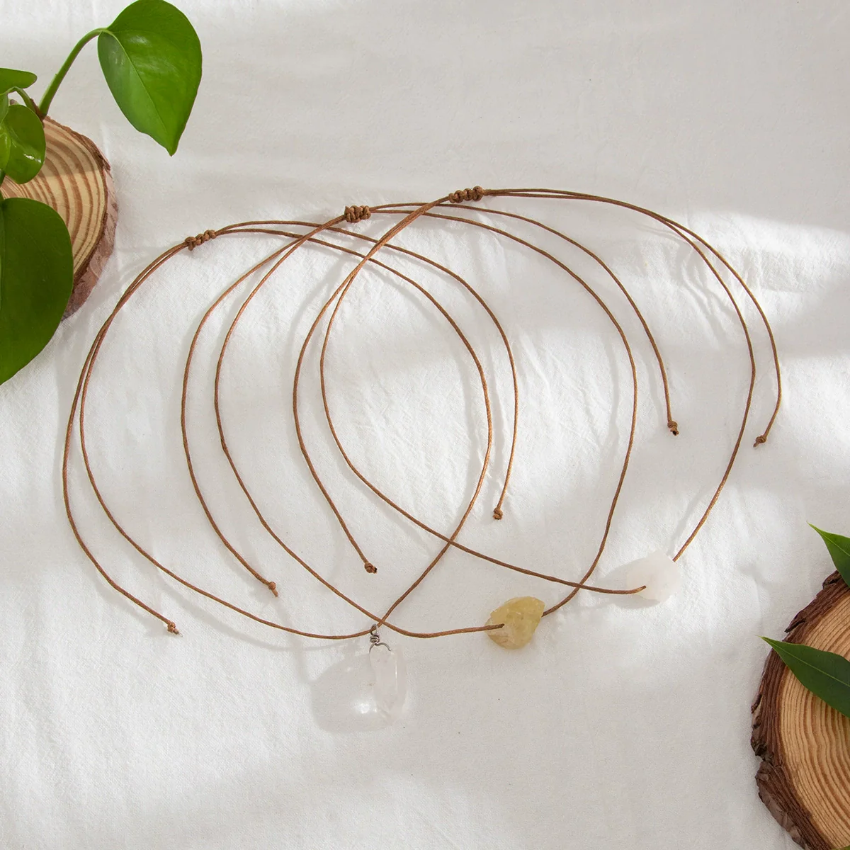 Pendant Necklace Crystal Wax Thread Stone Geometric Style - Image 4