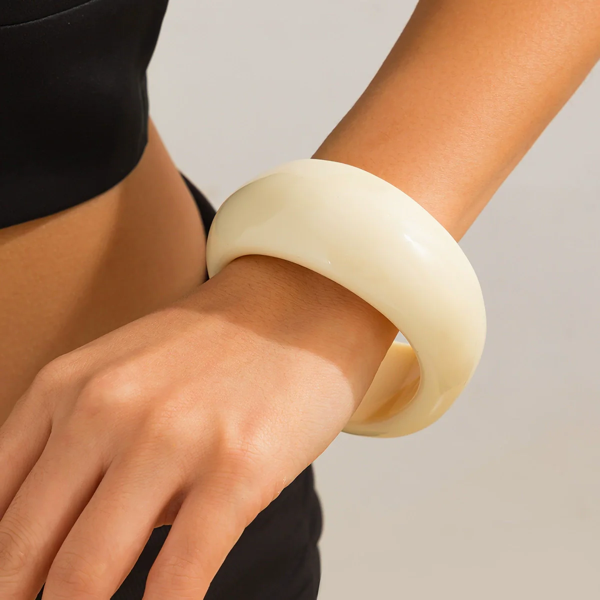 Plastic Translucent Color Wide Handmade Geometric Style Bracelet For Women - Image 9
