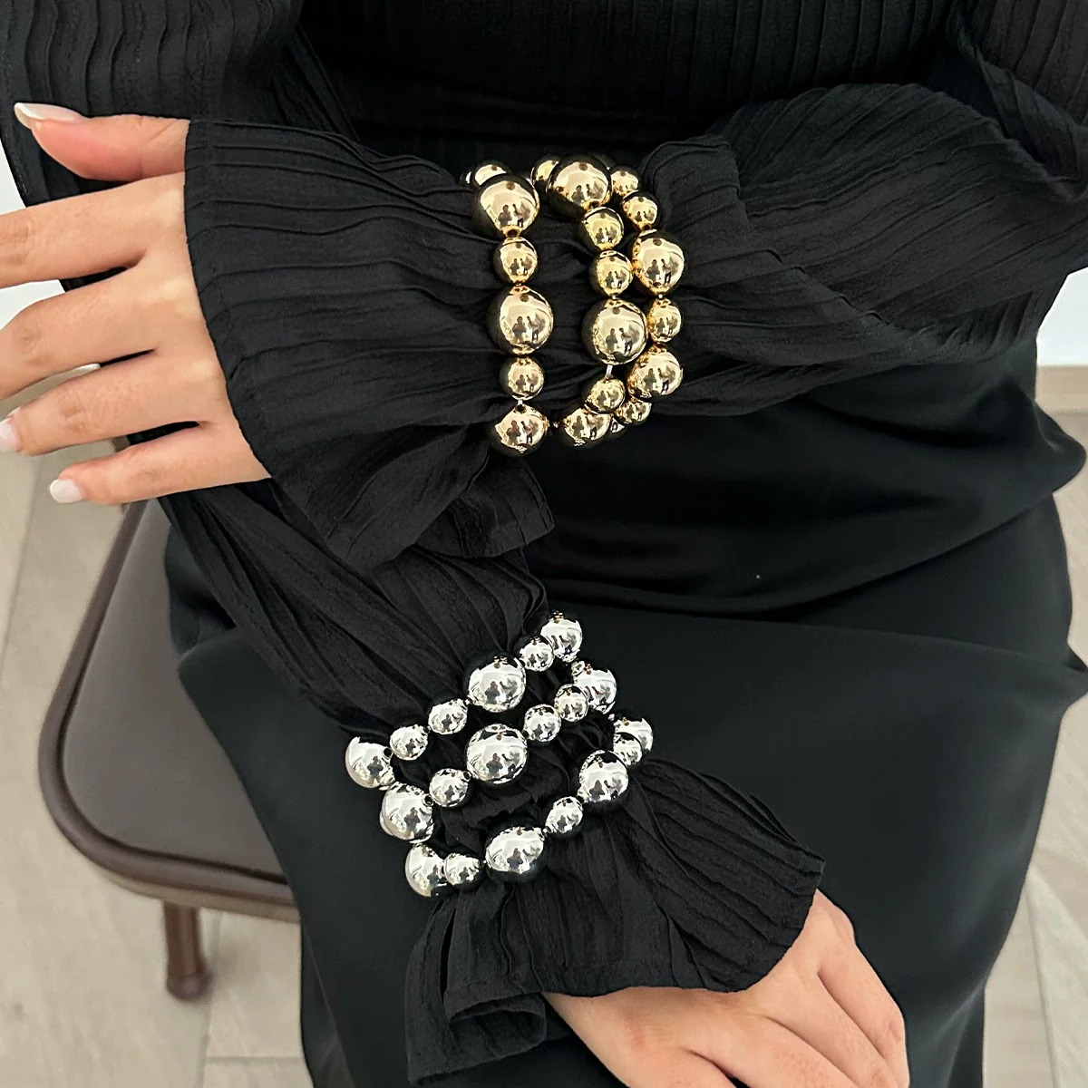 Punk Geometric Resin Beaded Elastic Bracelet For Women With Electroplating - Image 2