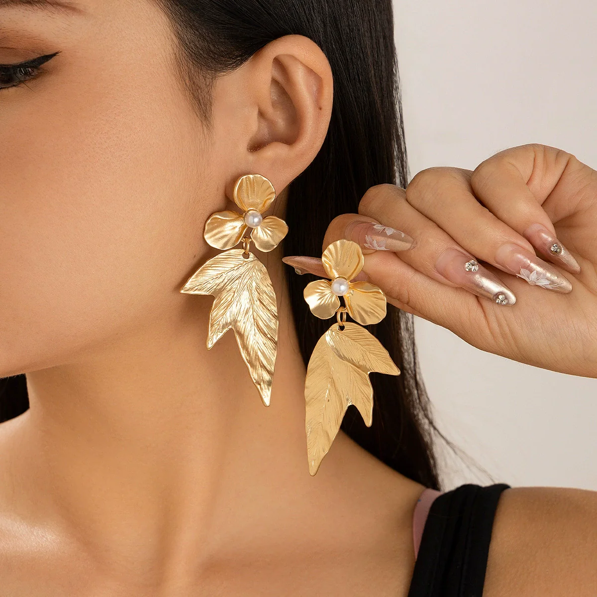Punk Style Zinc Alloy Leaf Earrings For Women With Electroplating - Image 12