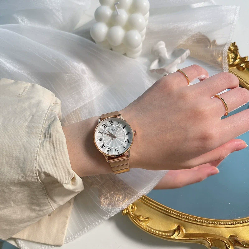 Quartz Watch Retro Style Round Dial Roman Numerals Alloy Case Bamboo Steel Band Women's - Image 5
