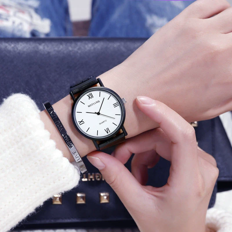 Quartz Watches Plastic Stainless Steel Round Cold Style Wholesale For Men And Women - Image 12