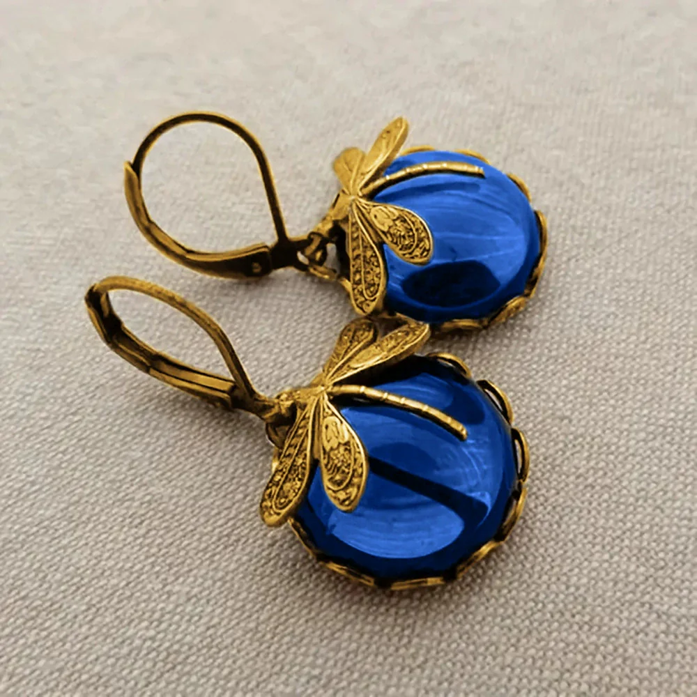 Retro Animal Geometric Copper Earrings For Women With Imitation Moonstone And Dragonfly Design