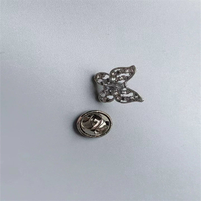 Retro Blue Crystal Alloy Antirunning Light Buckle Brooch With Flower Pattern Electroplated For Women - Image 18