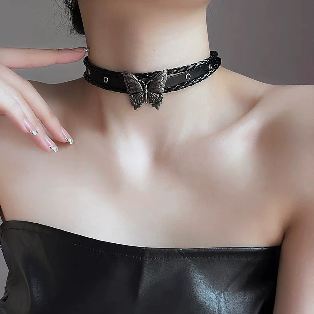 Retro Butterfly Women Choker Necklace With Rivet Metal And Pu Soft Leather Geometric Style