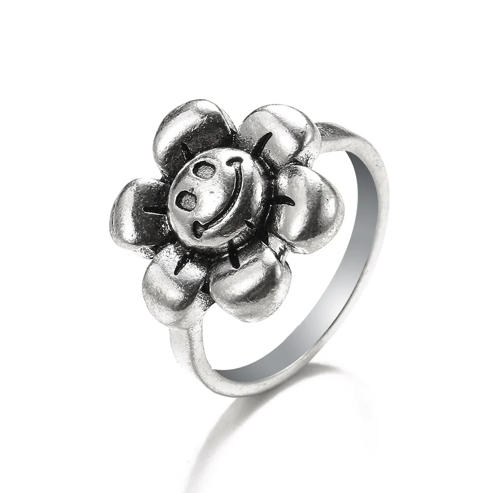 Retro Punk Style Alloy Cast Ring - Image 13
